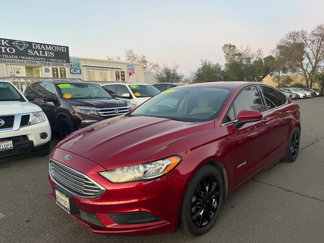 Used 2017 Ford Fusion SE image 1
