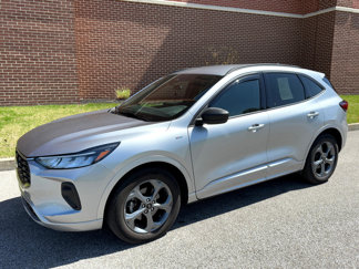 Used 2023 Ford Escape ST-Line w/ Tech Pack #1 image 1