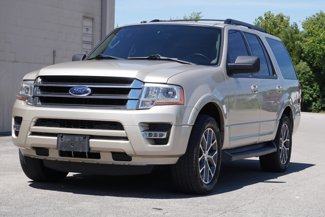 Used 2017 Ford Expedition XLT w/ Equipment Group 202A image 1