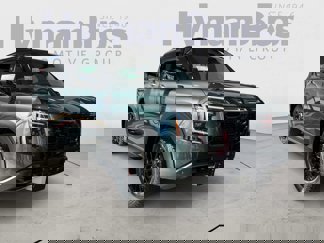 New 2025 Nissan Armada PRO-4X image 1