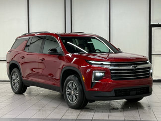 New 2025 Chevrolet Traverse LT w/ Driver Confidence Package image 1