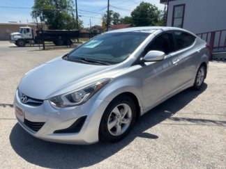 Used 2015 Hyundai Elantra SE image 1