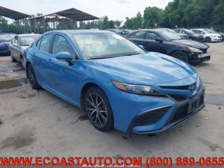 Used 2024 Toyota Camry SE image 1