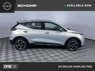 Used 2023 Chevrolet Bolt EUV Premier w/ Sun & Sound Package image 1