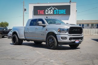 Used 2023 RAM 3500 Limited image 1