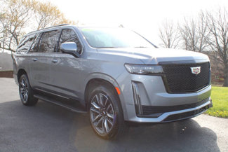 Used 2021 Cadillac Escalade ESV Sport image 1