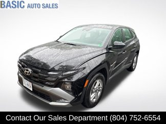 Used 2025 Hyundai Tucson SE image 1