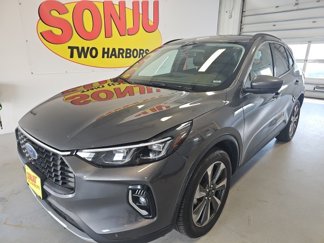 Used 2023 Ford Escape Platinum image 1