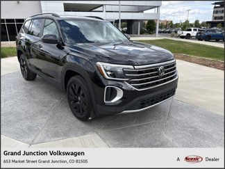 New 2025 Volkswagen Atlas SE image 1