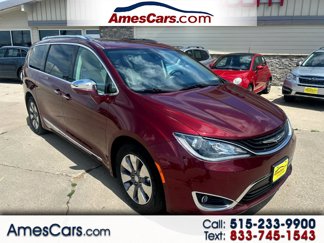 Used 2018 Chrysler Pacifica Limited w/ Advanced Safetytec Group image 1