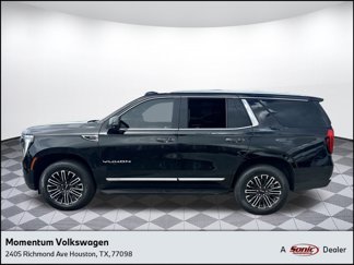 Used 2025 GMC Yukon Elevation image 1