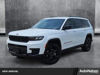 Used 2024 Jeep Grand Cherokee L Altitude image 1