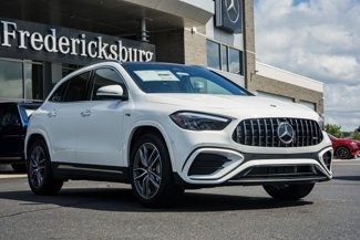 New 2026 Mercedes-Benz GLA 35 AMG 4MATIC image 1