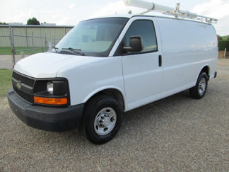 Used 2017 Chevrolet Express 2500 image 1