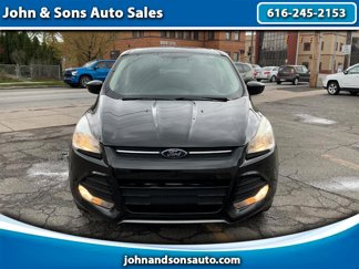 Used 2015 Ford Escape SE image 1