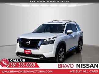 New 2025 Nissan Pathfinder Platinum w/ Cargo Package image 1