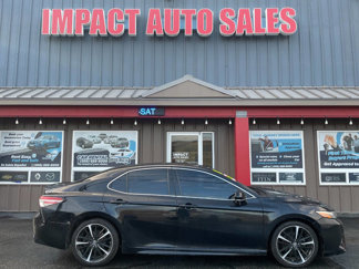Used 2018 Toyota Camry XSE image 1