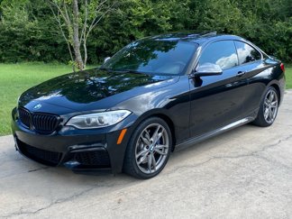 Used 2017 BMW M240i Coupe image 1