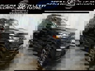 Certified 2022 Ford Explorer XLT w/ Equipment Group 202A image 1
