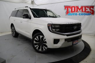 New 2025 Ford Expedition Platinum image 1