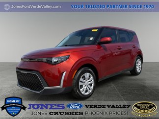 Used 2023 Kia Soul LX image 1