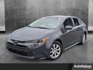 Used 2025 Toyota Corolla LE image 1