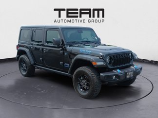 Used 2024 Jeep Wrangler Unlimited image 1