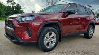 Used 2022 Toyota RAV4 LE image 1