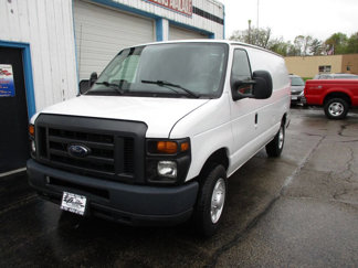 Used 2013 Ford E-150 and Econoline 150 image 1