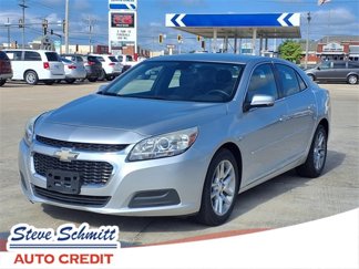 Used 2016 Chevrolet Malibu LT w/ Power Convenience Package image 1