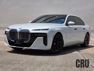 Used 2023 BMW 760i xDrive image 1