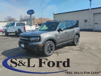New 2025 Ford Bronco Sport Outer Banks image 1