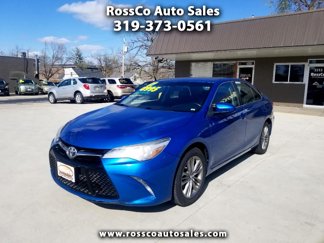 Used 2017 Toyota Camry SE image 1