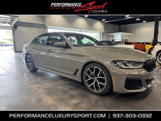 Used 2022 BMW M550i xDrive w/ Dynamic Handling Package image 1