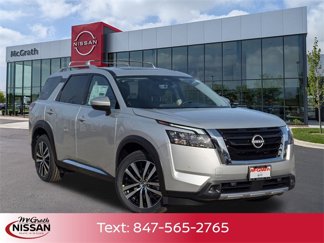 New 2025 Nissan Pathfinder Platinum image 1