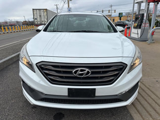 Used 2016 Hyundai Sonata Sport w/ Option Group 1V image 1