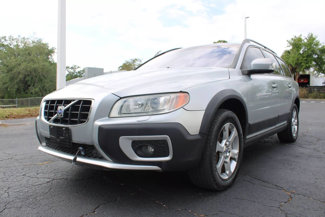 Used 2009 Volvo XC70 T6 image 1