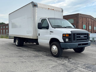 Used 2016 Ford E-350 and Econoline 350 Super Duty image 1