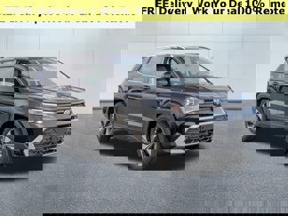 New 2025 Volkswagen Atlas SE image 1