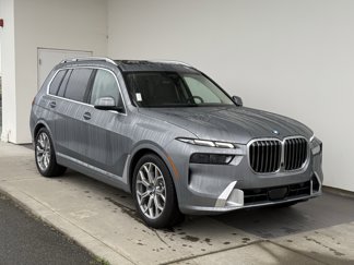New 2025 BMW X7 xDrive40i w/ Premium Package image 1