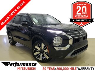 New 2025 Mitsubishi Outlander SEL image 1