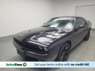 Used 2018 Dodge Challenger SXT Plus image 1