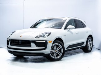 Certified 2024 Porsche Macan image 1