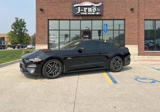 Used 2019 Ford Mustang GT image 1