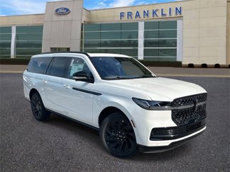New 2025 Lincoln Navigator L Reserve w/ Jet Appearance Package image 1