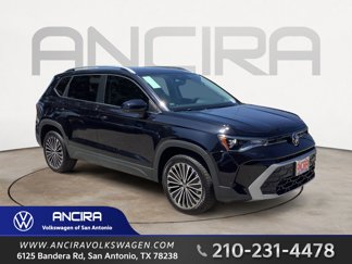 New 2025 Volkswagen Taos SE image 1