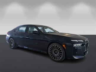 New 2026 BMW 760i xDrive w/ Luxury Rear Seating Package image 1