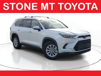 Used 2024 Toyota Grand Highlander XLE image 1