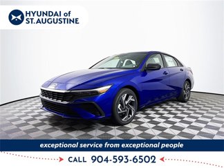 New 2025 Hyundai Elantra SEL image 1