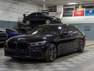 Used 2022 BMW 750i xDrive w/ Luxury Rear Seating Package image 1